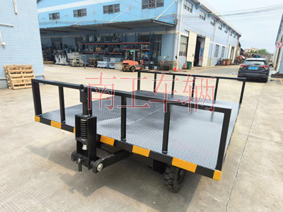 3噸前后固定護(hù)欄平板拖車(chē)4I.jpg
